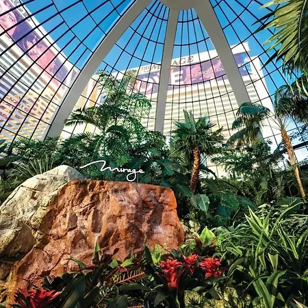 The Mirage Hotel & Casino By Suiteness-3